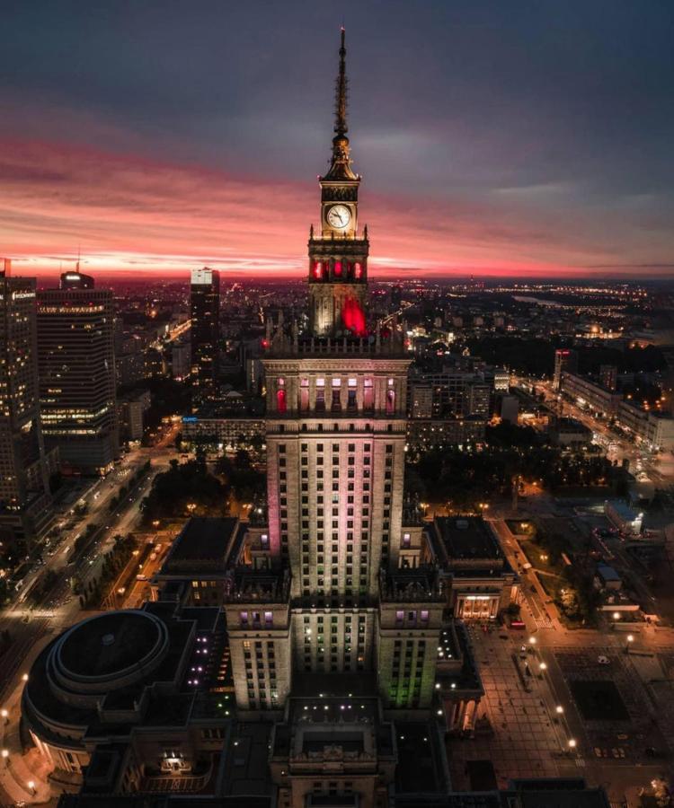 Super Gold Centrum 2X Metro Wifi 600 Mb/S Netflix Hbo Appletv Warsaw Exterior photo